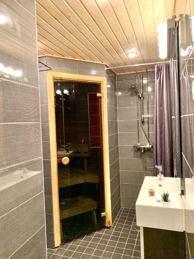 City Home Finland Ratina - Spacious Studio With Own Sauna And Great Location Next To Uros Live Arena Tammerfors Eksteriør bilde